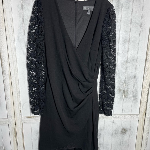 Lace Long Sleeve Faux Wrap Cocktail Dress
Donna Ricco 4 gown black lace floral - Picture 7 of 14